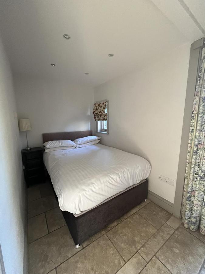 Thornton Manor - Holiday Cottages And Apartments Heswall Bagian luar foto