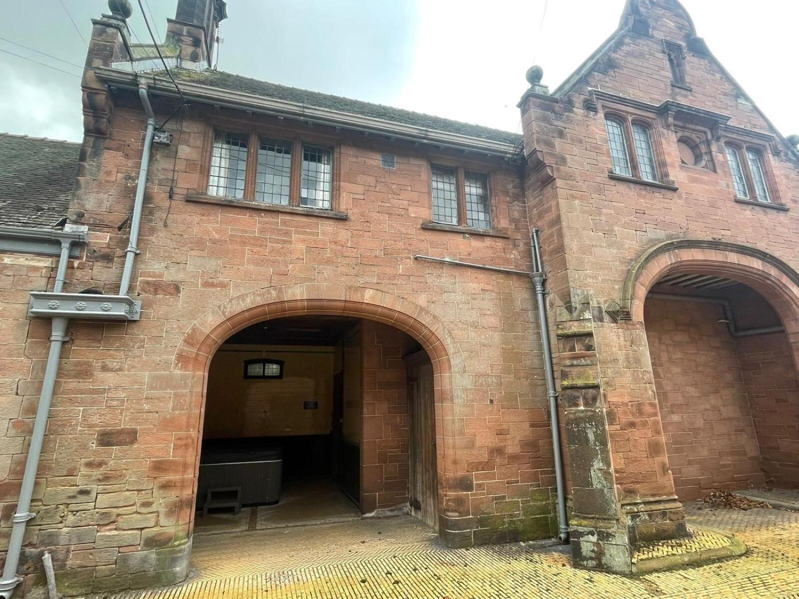 Thornton Manor - Holiday Cottages And Apartments Heswall Ruang foto