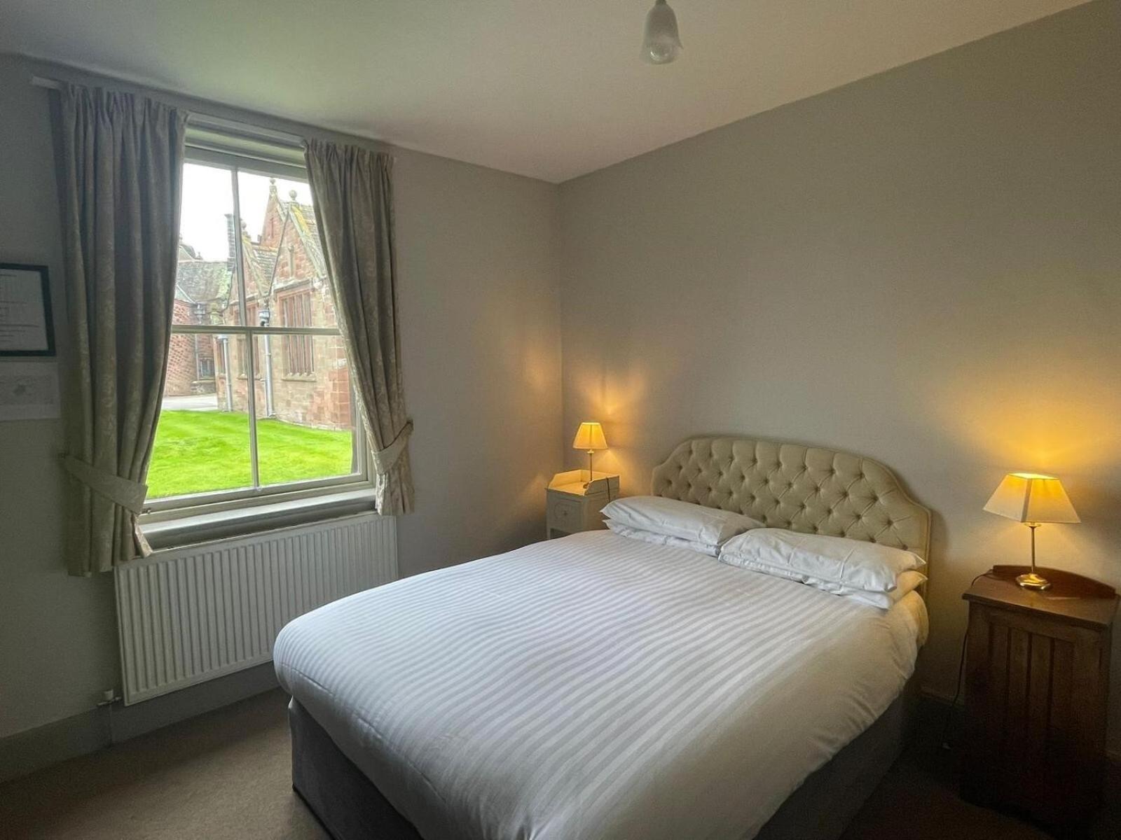 Thornton Manor - Holiday Cottages And Apartments Heswall Ruang foto