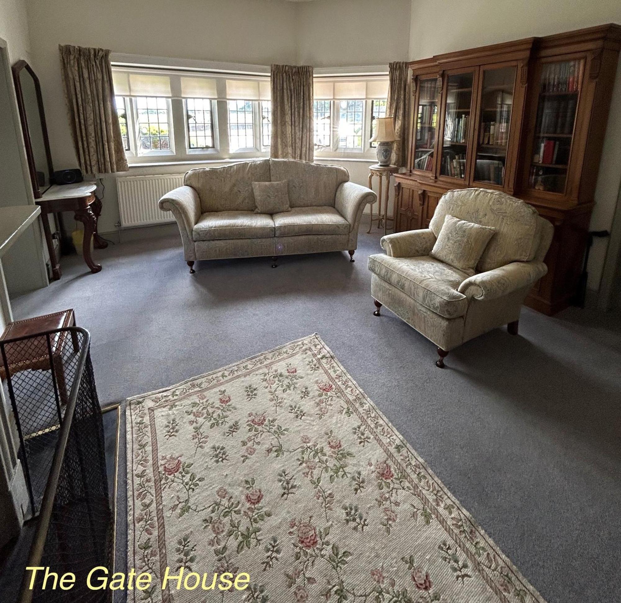 Thornton Manor - Holiday Cottages And Apartments Heswall Bagian luar foto